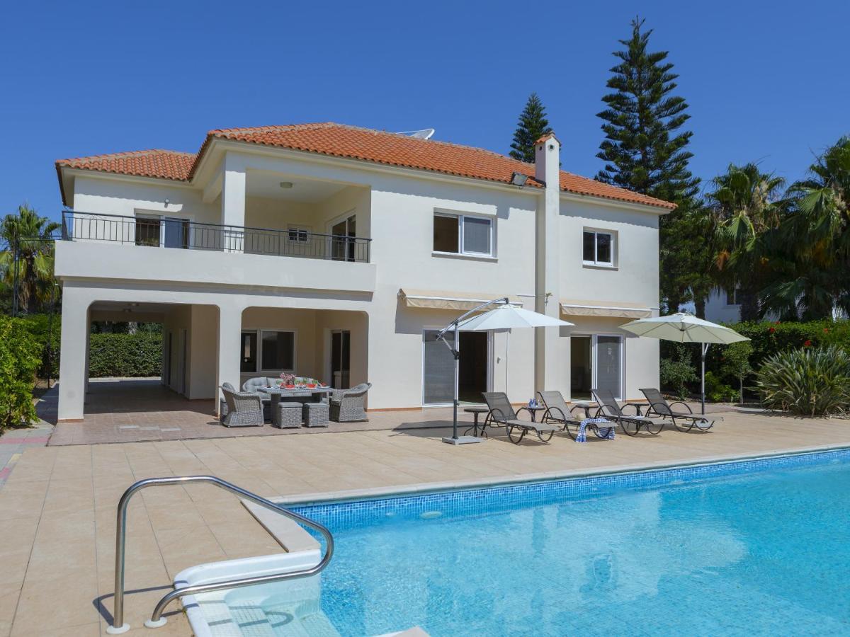 Вилла Meneou Seaside Mansion 7 Ларнака Экстерьер фото