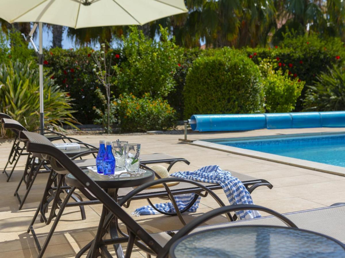 Вилла Meneou Seaside Mansion 7 Ларнака Экстерьер фото