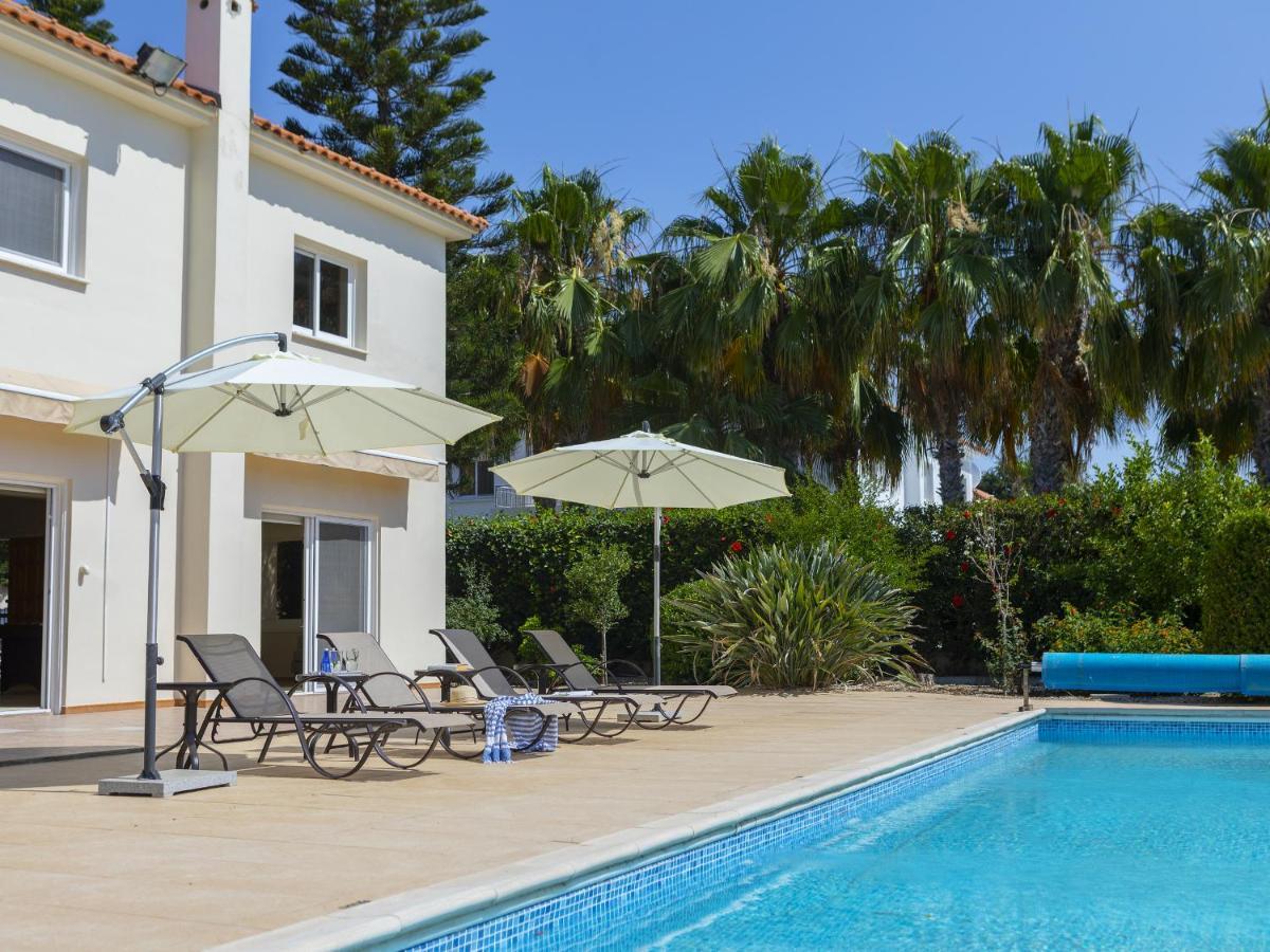 Вилла Meneou Seaside Mansion 7 Ларнака Экстерьер фото